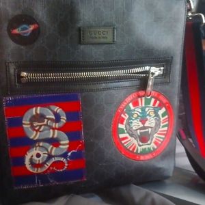 Gucci Night Courrier Zip Messenger GG Coated Canvas with Applique Medium Black